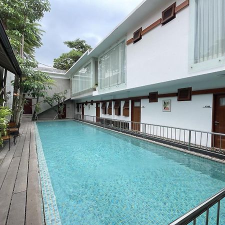 Hotel Emaki Bumi Singgah Bandung Esterno foto