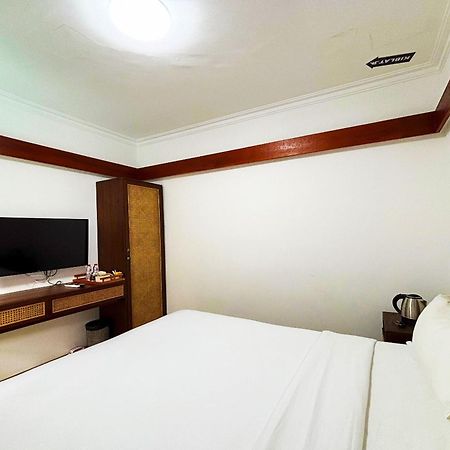 Hotel Emaki Bumi Singgah Bandung Esterno foto