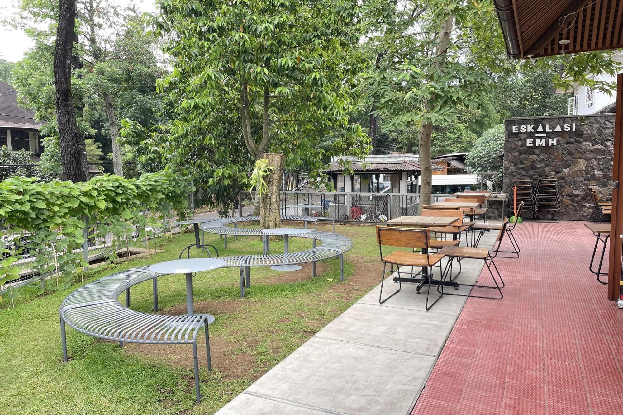 Hotel Emaki Bumi Singgah Bandung Esterno foto