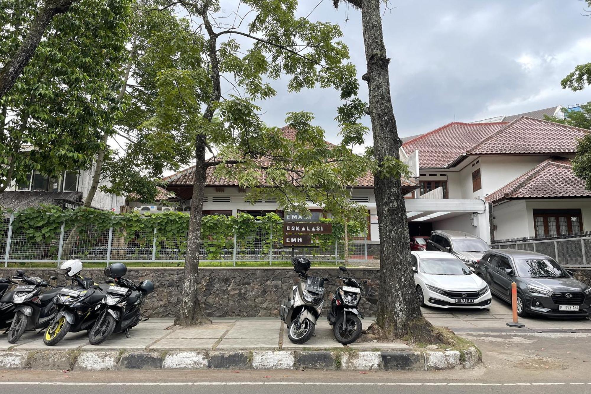 Hotel Emaki Bumi Singgah Bandung Esterno foto